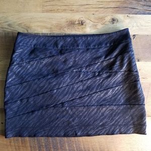 ⚡ EXPRESS Black & Gold Zebra Print Mini Skirt